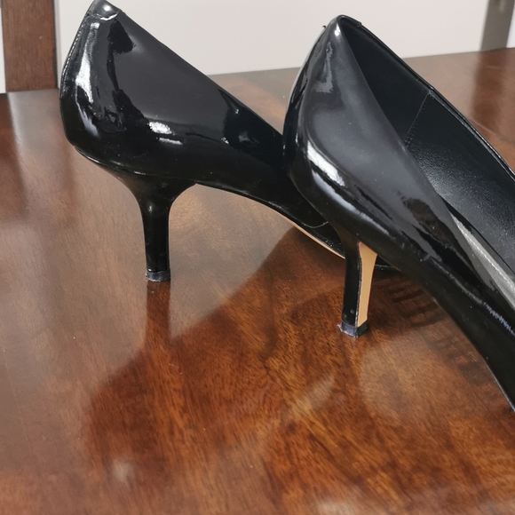 Coach black patent leather pumps. Size 10 B. - Picture 3 of 6